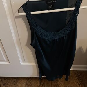 Gently used Will Smith Dark Green Sleeveless Top